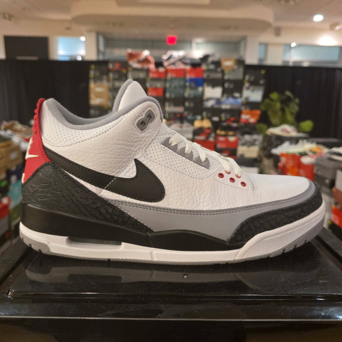 Jordan 3 Retro Tinker Hatfield SZ 12