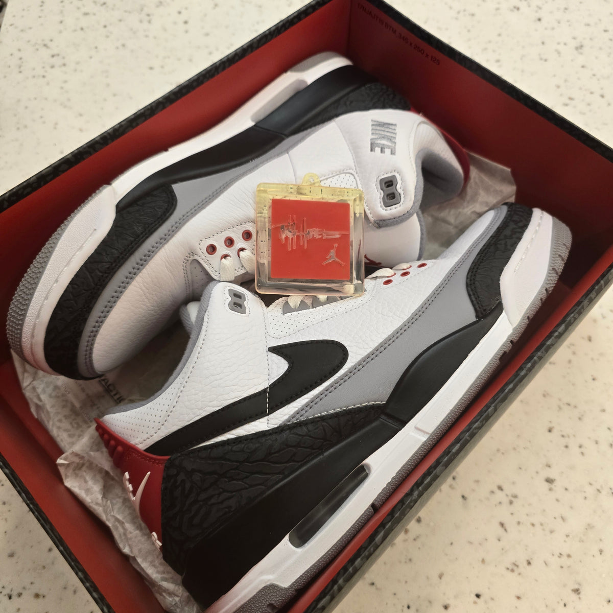 Jordan 3 Retro Tinker Hatfield SZ 12