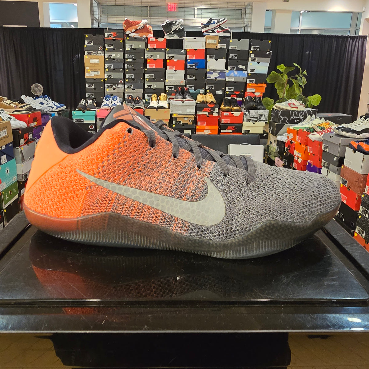 Kobe 11 Elite Low Easter SZ 11 USED REP BOX