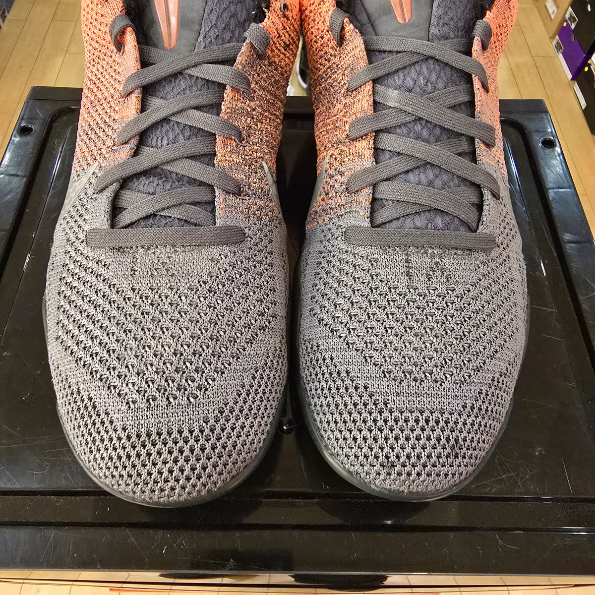 Kobe 11 Elite Low Easter SZ 11 USED REP BOX