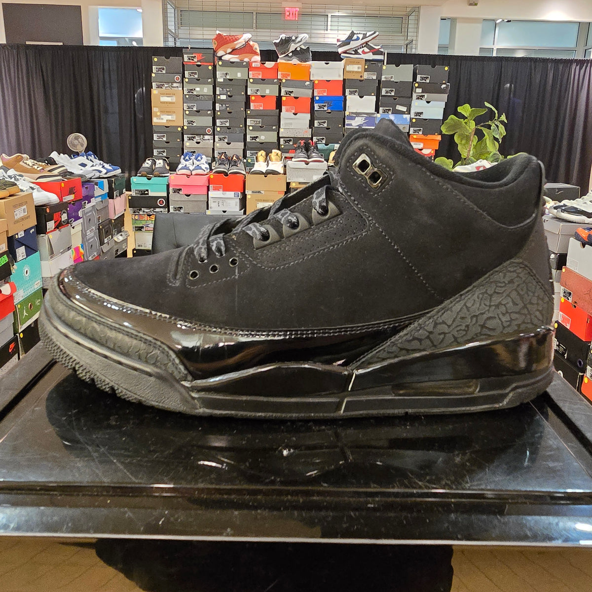 Jordan 3 Retro Black Cat (2025) SZ 11 USED