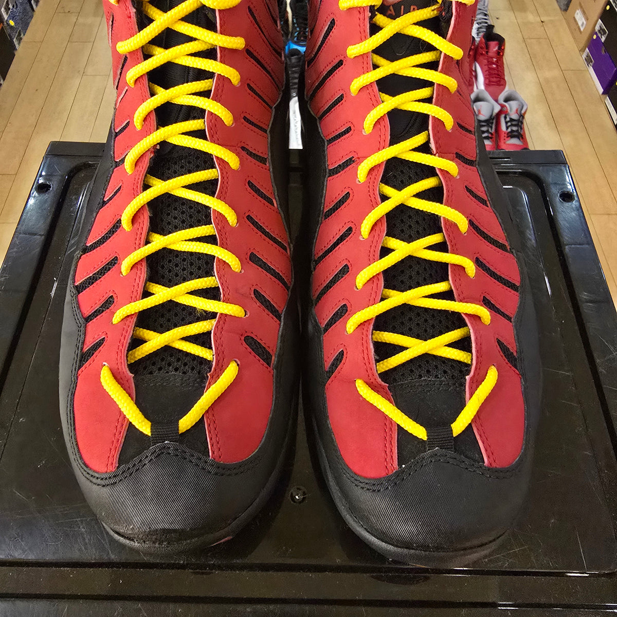 Nike Air Bakin OG (2014) SZ 11.5 USED NO BOX SEPERATION