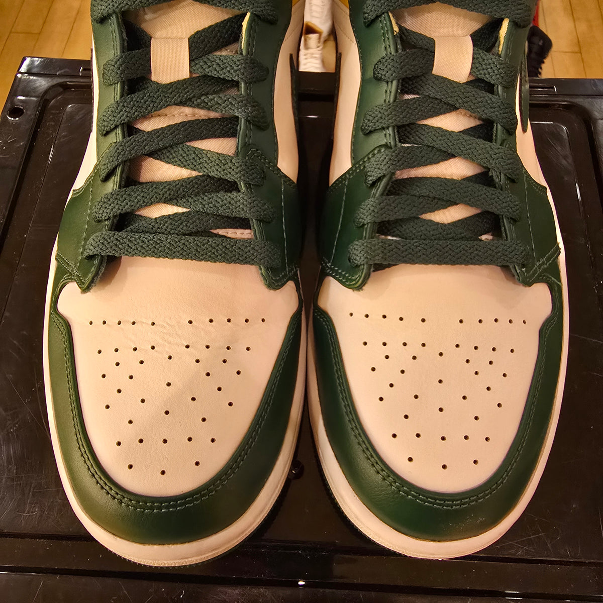 Jordan 1 Mid Sonics (2021) SZ 11 USED NO BOX