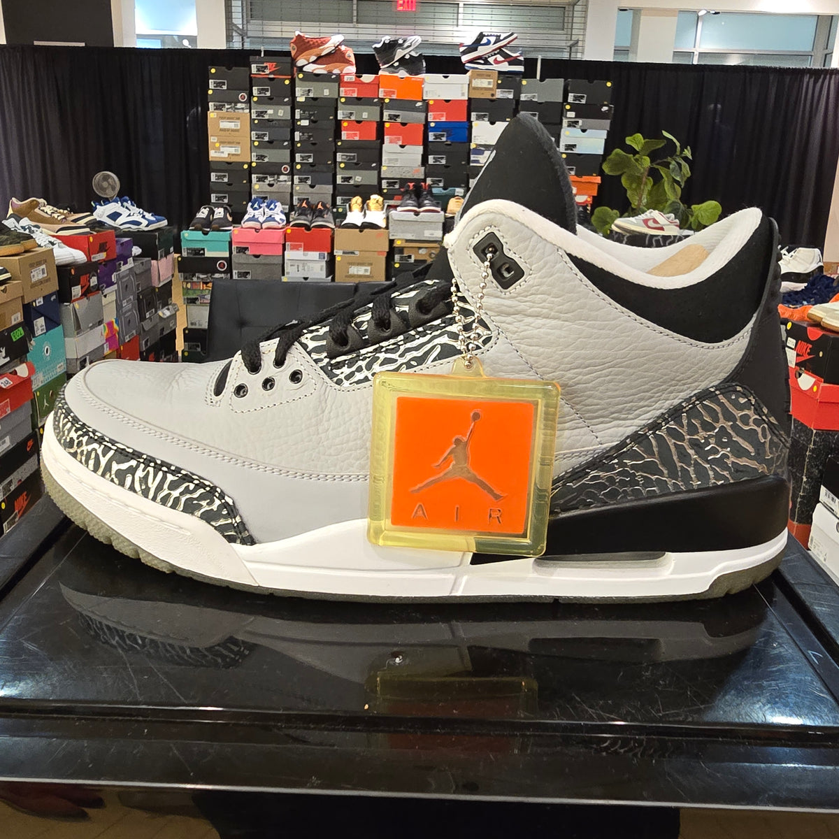 Jordan 3 Retro Wolf Grey SZ 12 USED