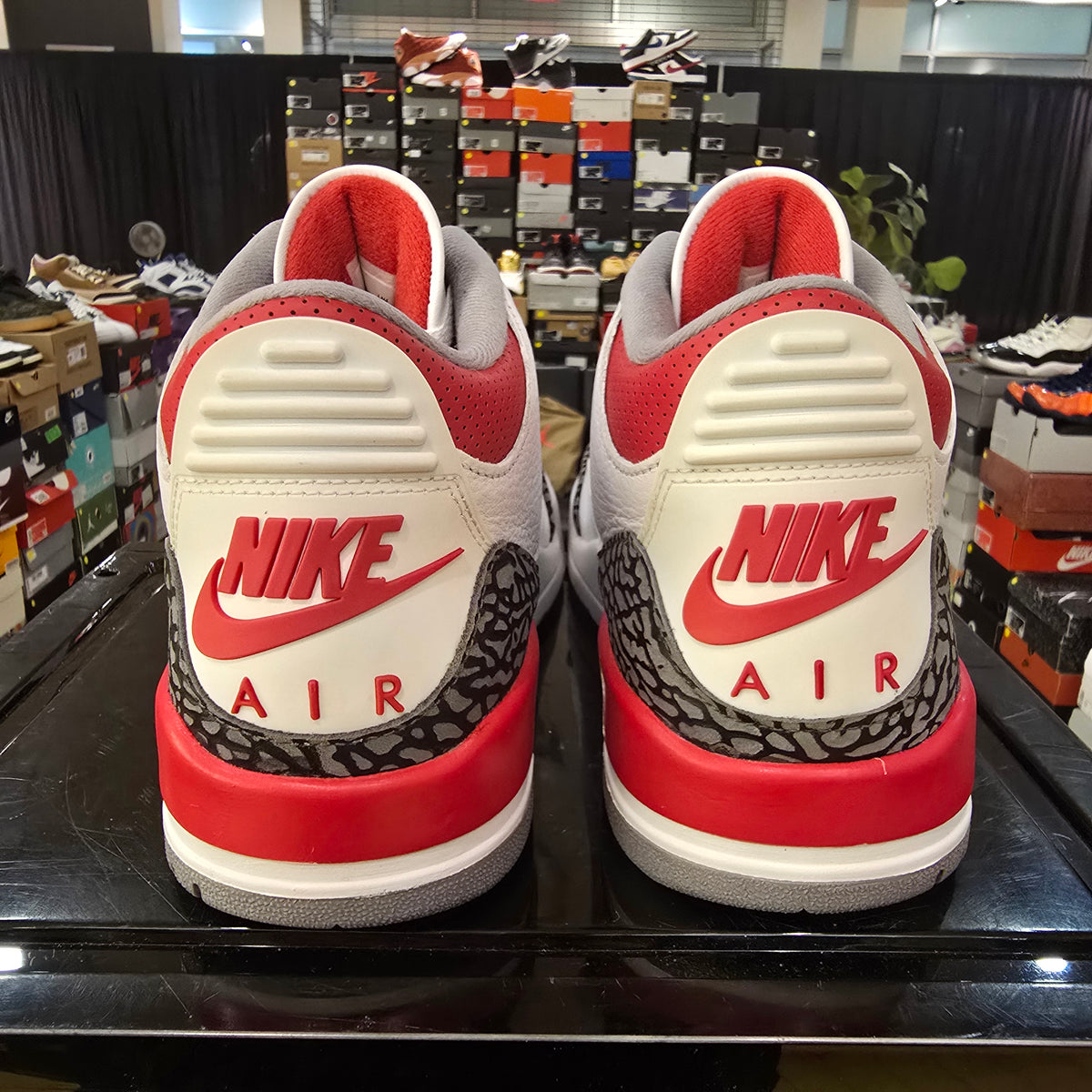 Jordan 3 Retro Fire Red SZ 10 USED