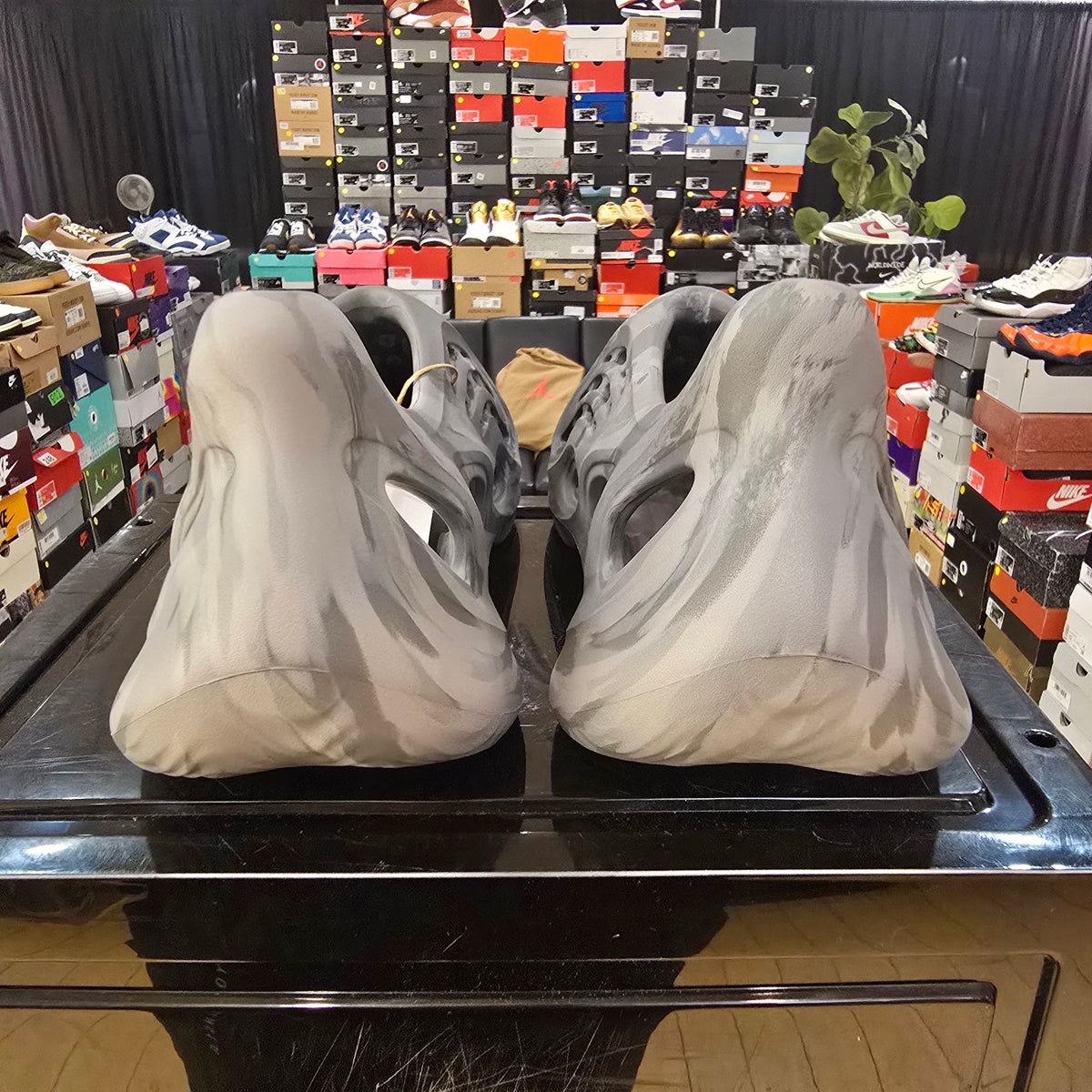 adidas Yeezy Foam RNR MX Granite SZ 12