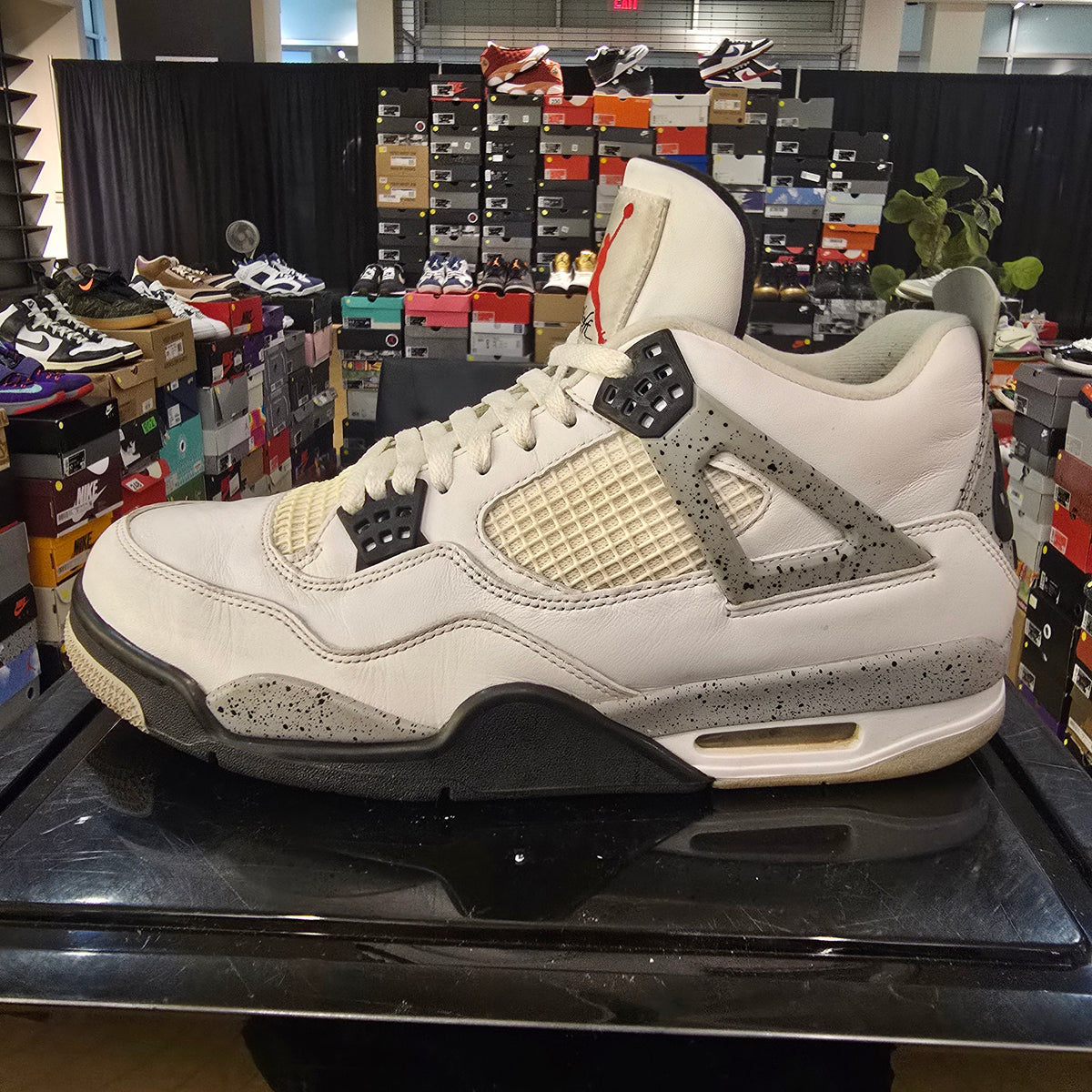 Jordan 4 Retro White Cement (2016) SZ 11.5 USED