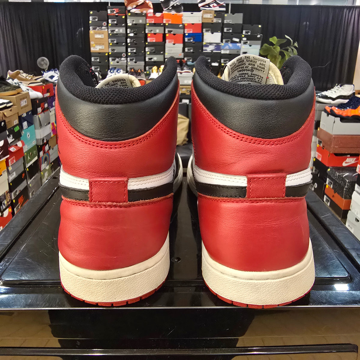 Jordan 1 Retro Black Toe (2013) SZ 11.5 USED