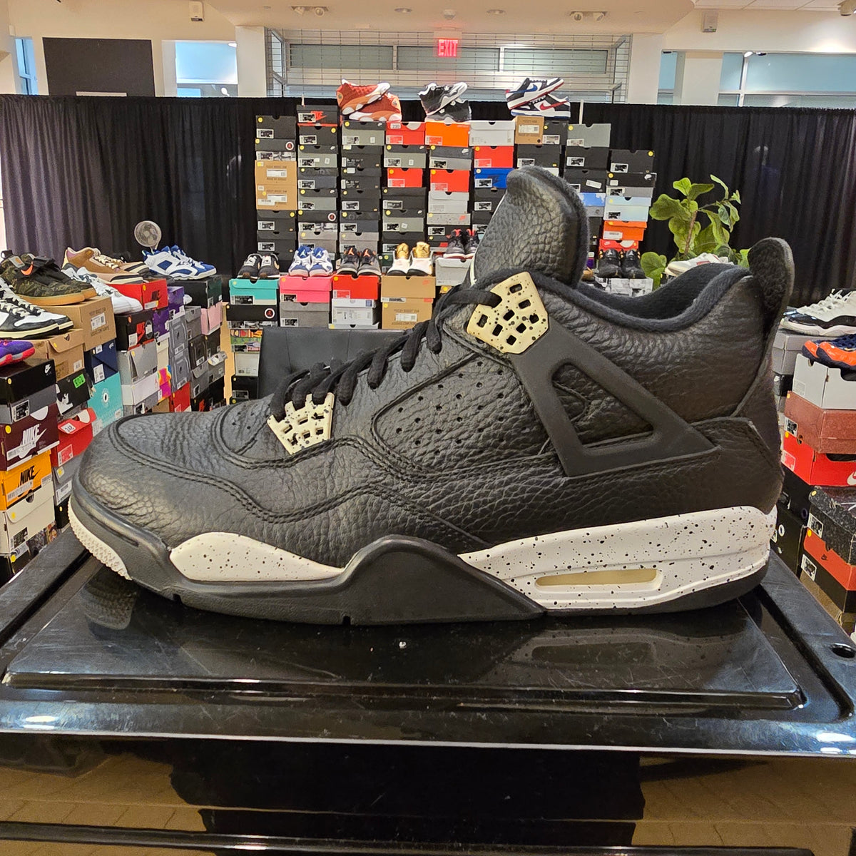 Jordan 4 Retro Oreo (2015) SZ 11.5 USED REP BOX