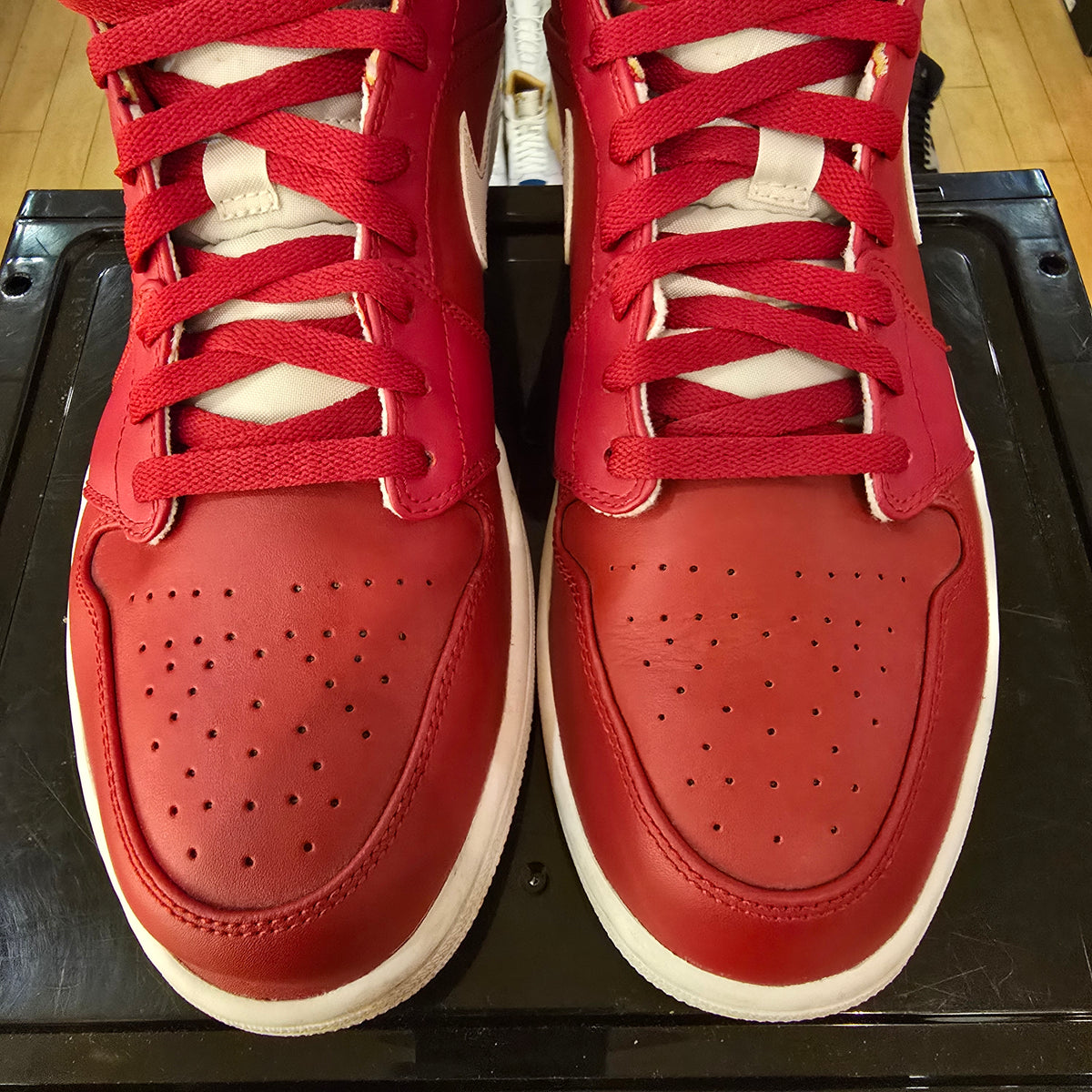 Jordan 1 Mid Gym Red SZ 12 USED NO BOX