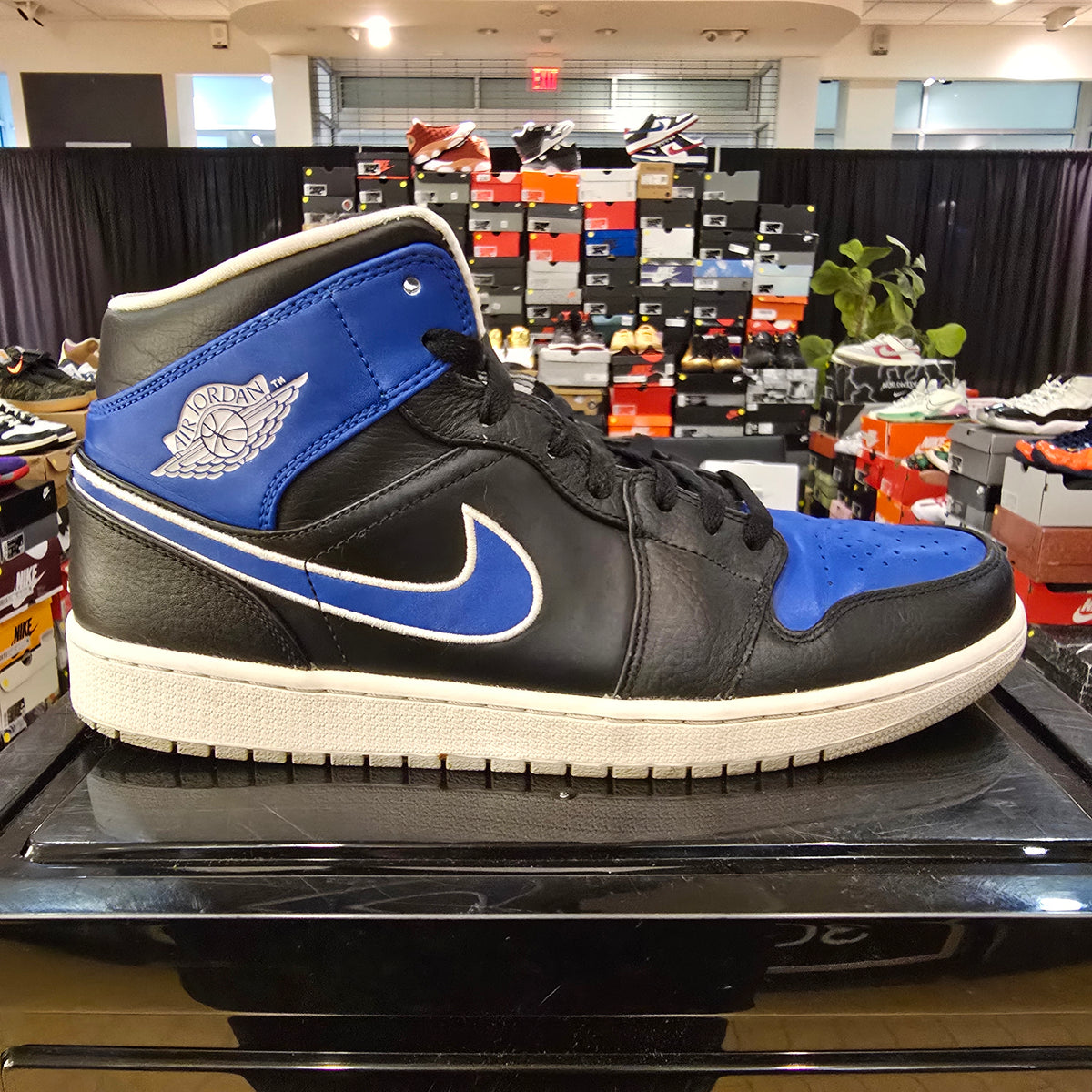 Jordan 1 Mid Game Royal SZ 12 USED NO BOX