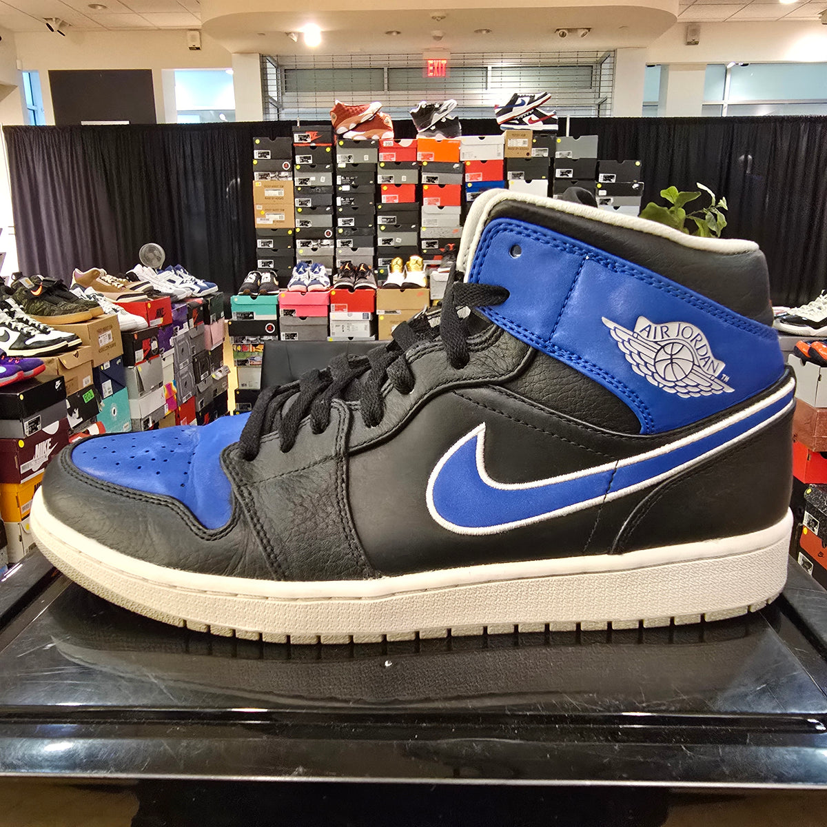 Jordan 1 Mid Game Royal SZ 12 USED NO BOX