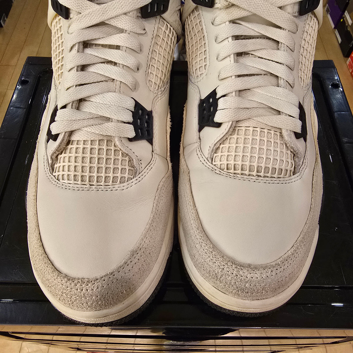Jordan 4 Retro Flight Club SZ 12 USED
