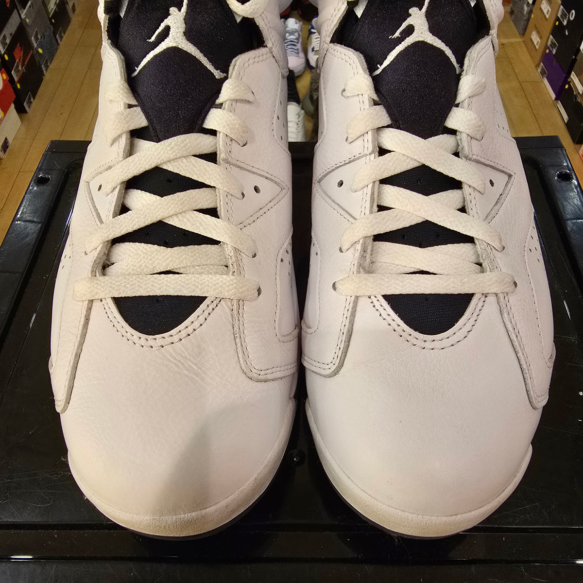 Jordan 6 Retro Reverse Oreo SZ 11.5 USED