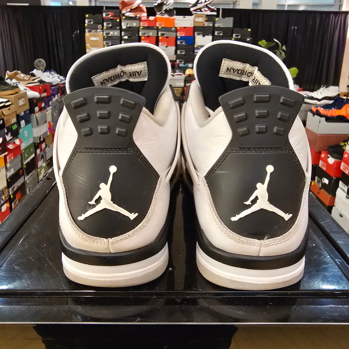 Jordan 4 Retro Military Black SZ 11 USED