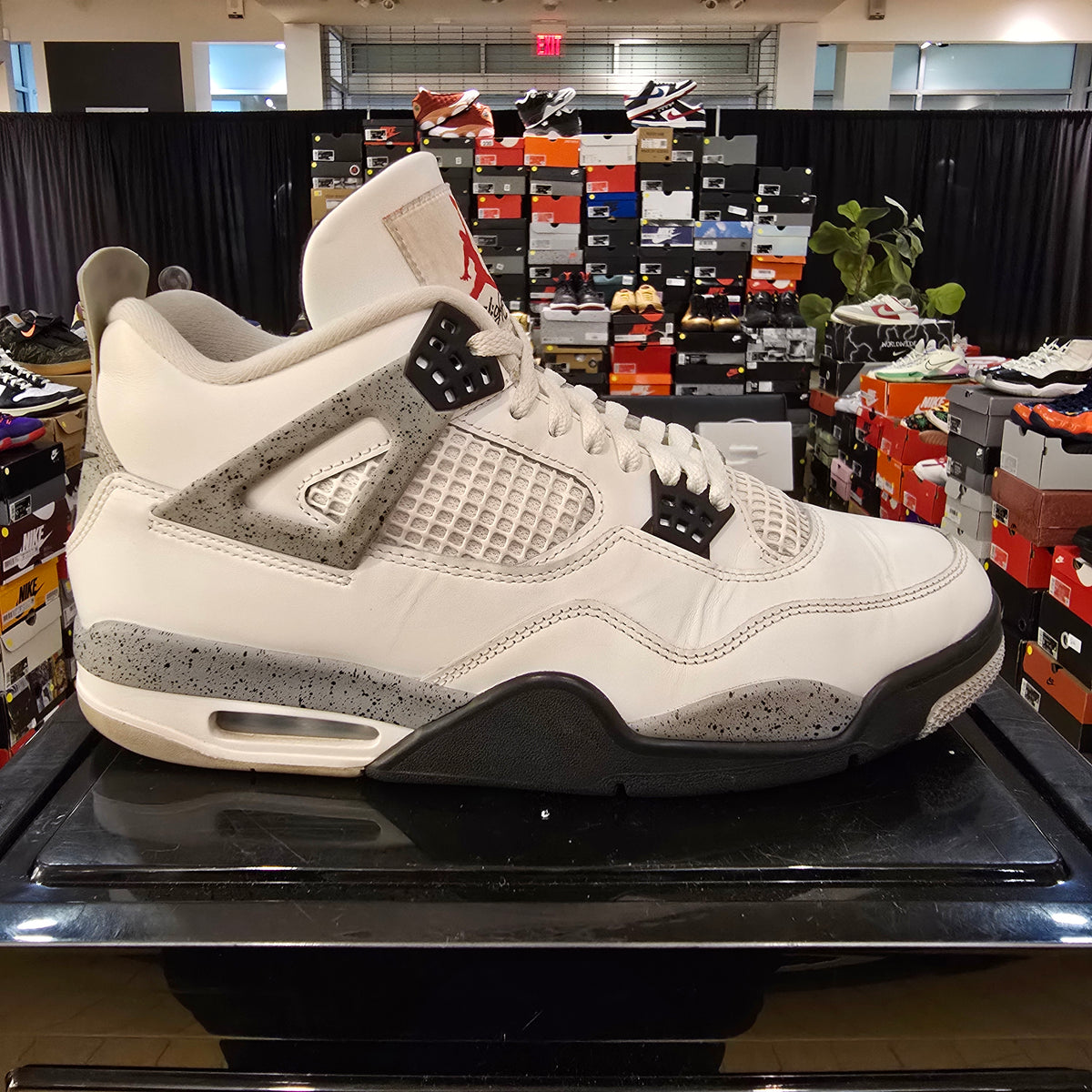 Jordan 4 Retro White Cement (2025) SZ 12 USED NO BOX