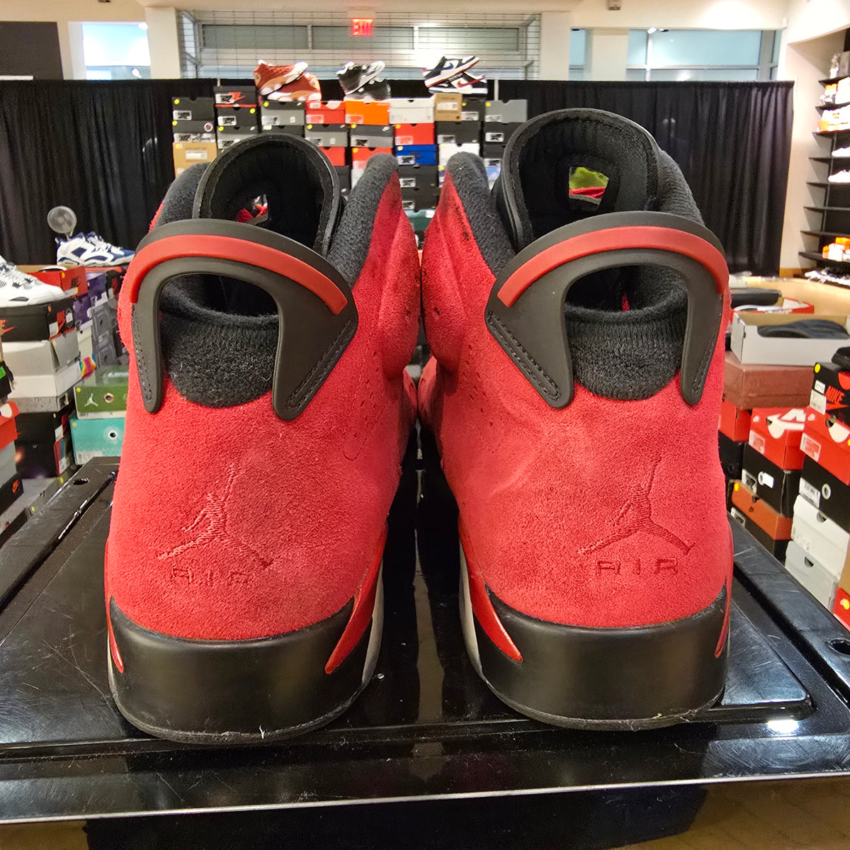 Jordan 6 Retro Toro Bravo SZ 11 USED