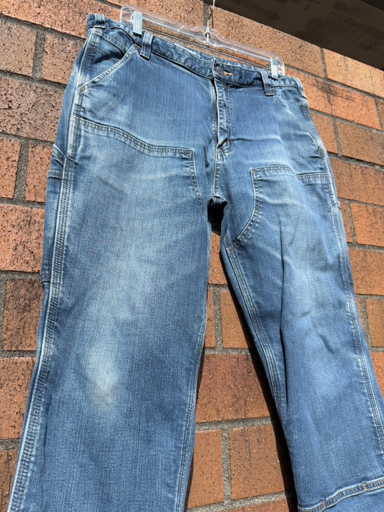 Carhartt Relaxed Fit Medium Wash Denim Double Knees Sz 36x32