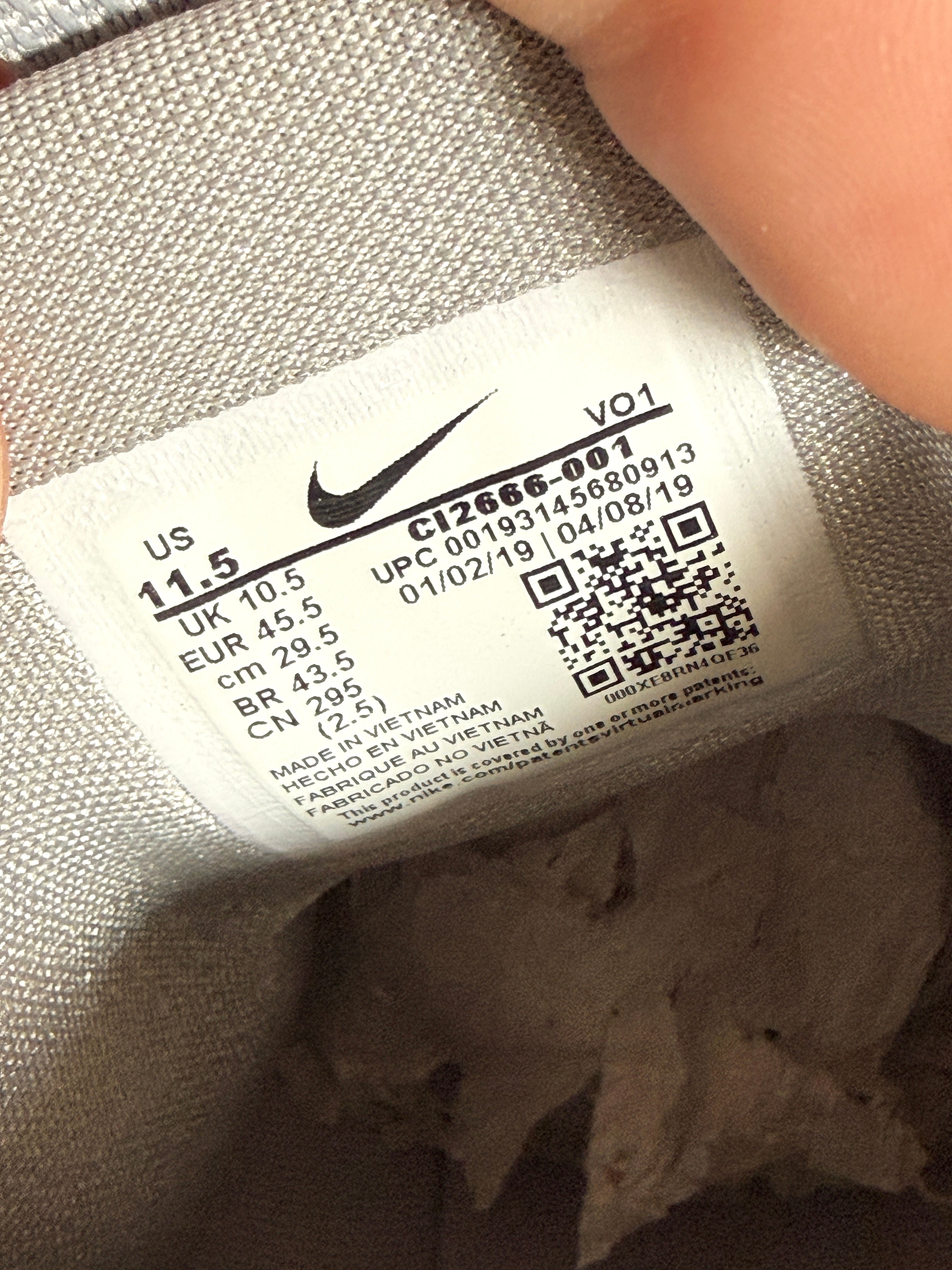 Nike PG 3 NASA 50th Size 11.5