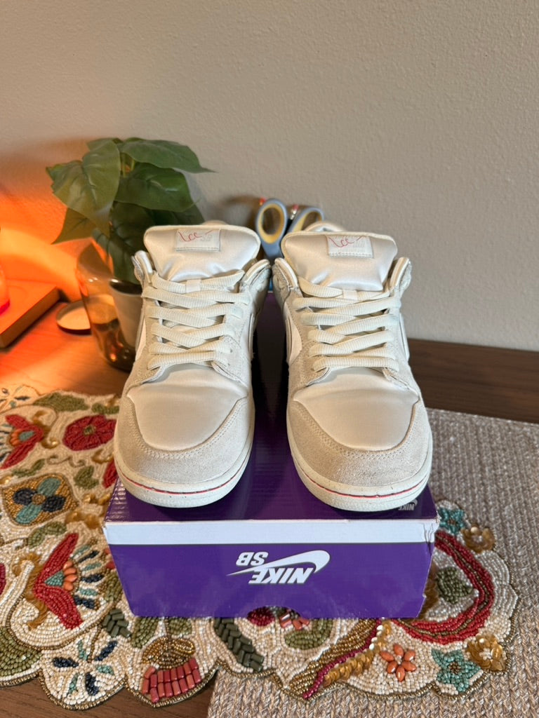 Nike SB Dunk Low City of Love Size 11 USED