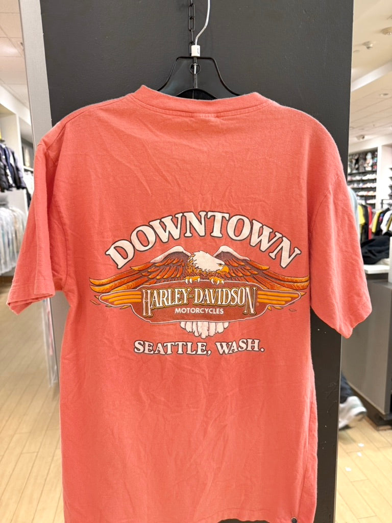 1983 Harley Davidson Downtown Seattle Pink S/S Henley Sz L