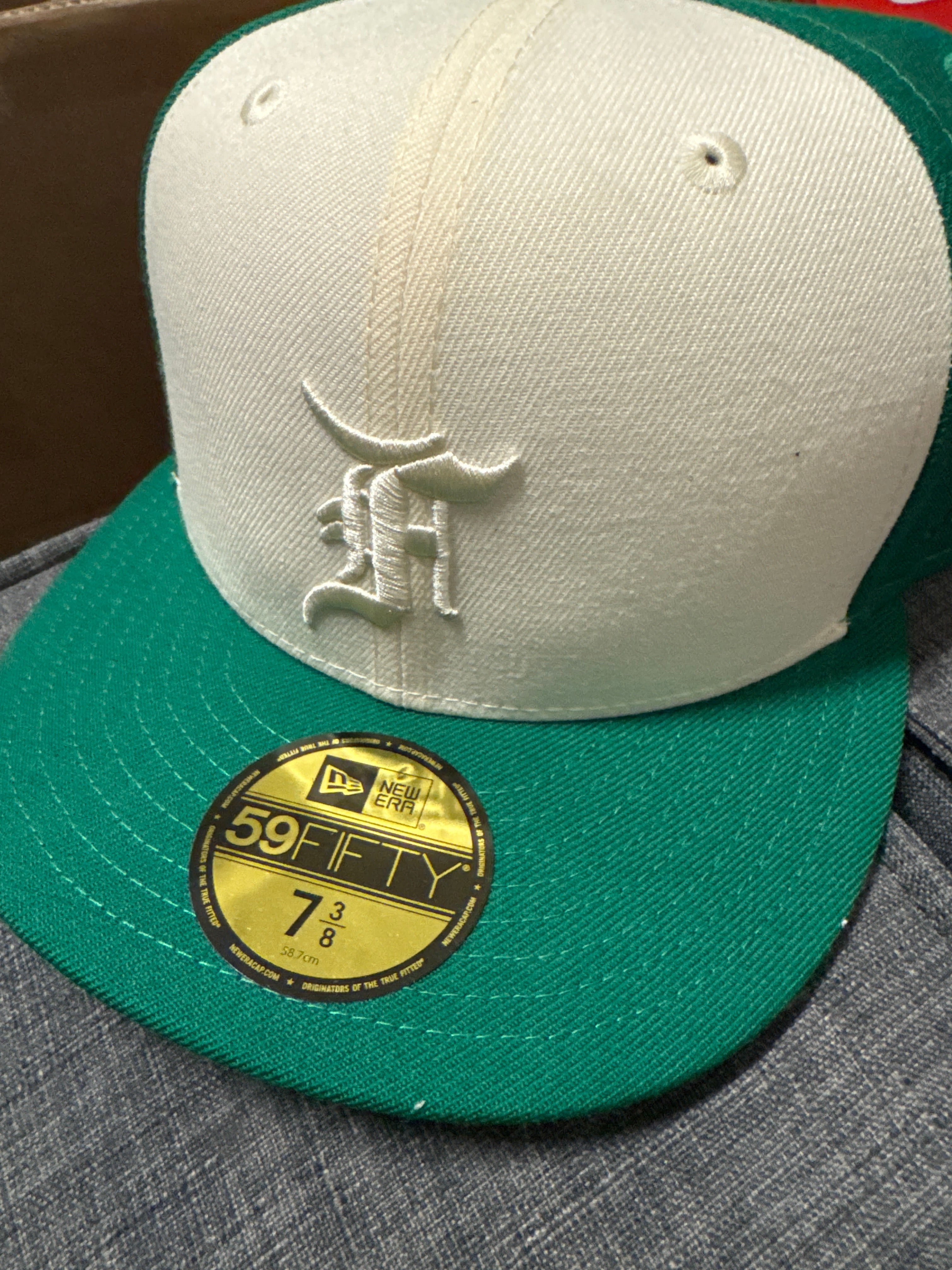Fear of God New Era size  7 3/8