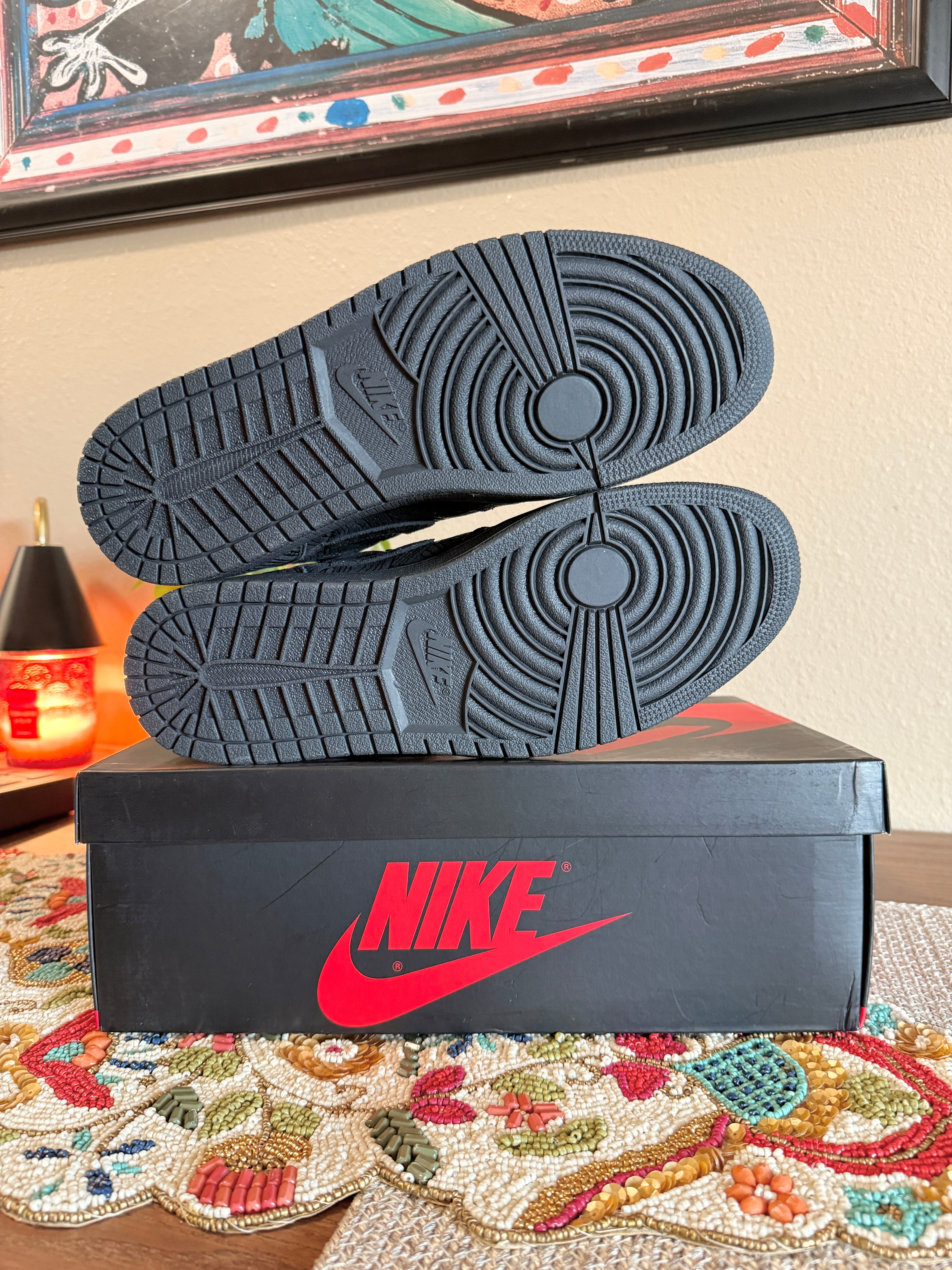 Jordan 1 Retro High Los Primeros Size 11.5