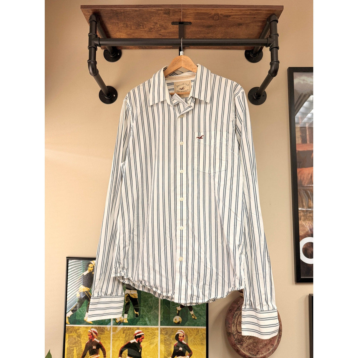 2010s Hollister White Blue Vertical Stripe Button Up