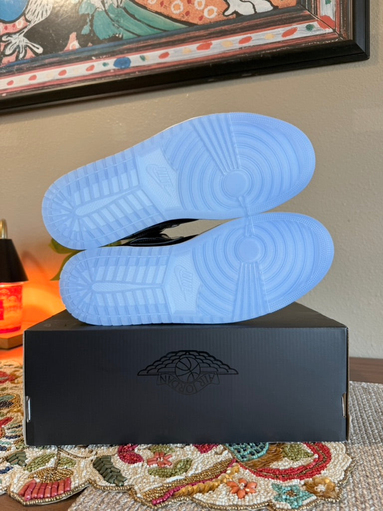 Jordan 1 Mid SE Space Jam Size 10.5 MISSING LID
