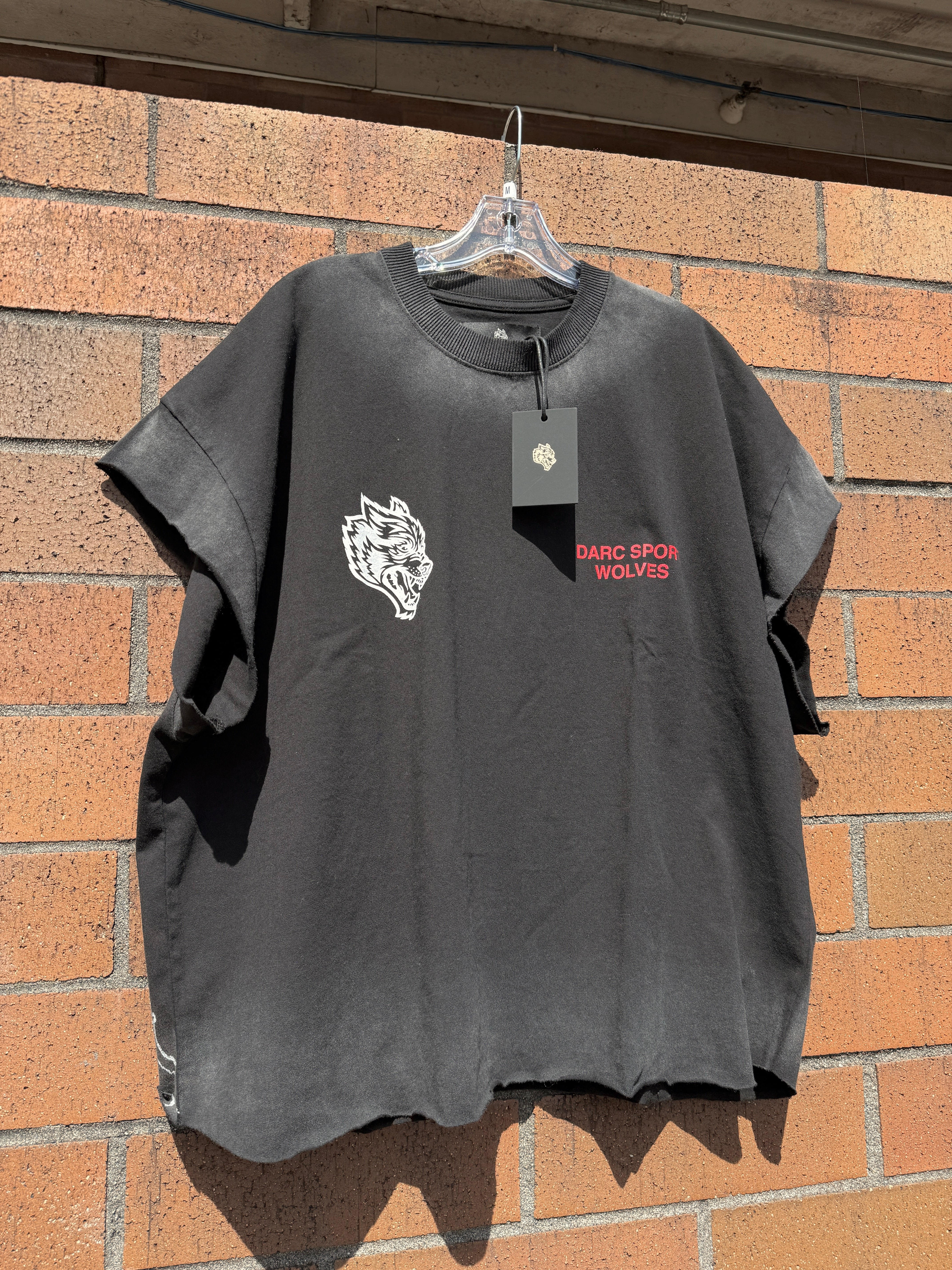 Darc Sport Pegasus Storm Grunge Cut-Off Tee Black Drift Wash Size M