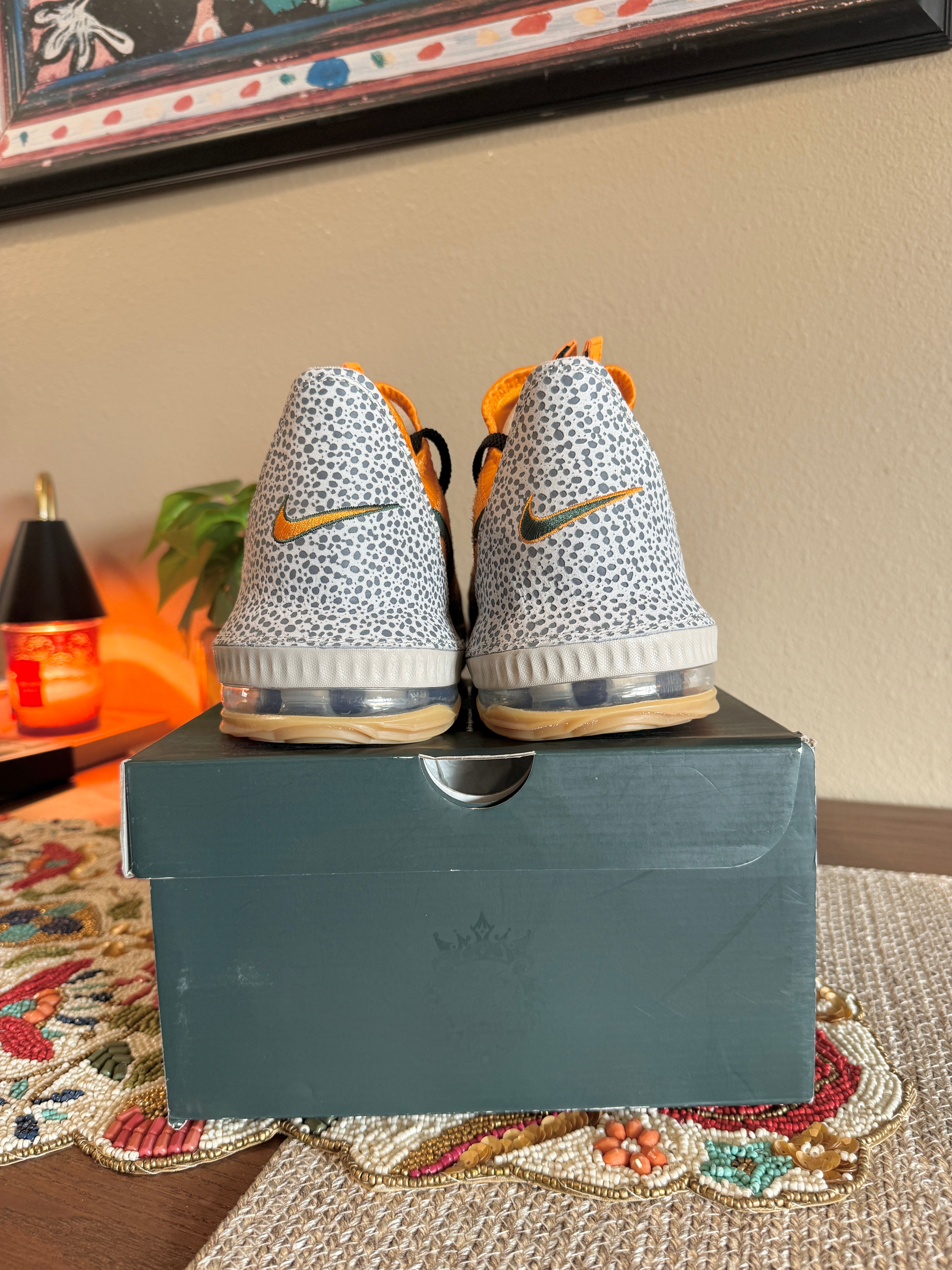 Nike LeBron 16 Low atmos Safari Size 11.5