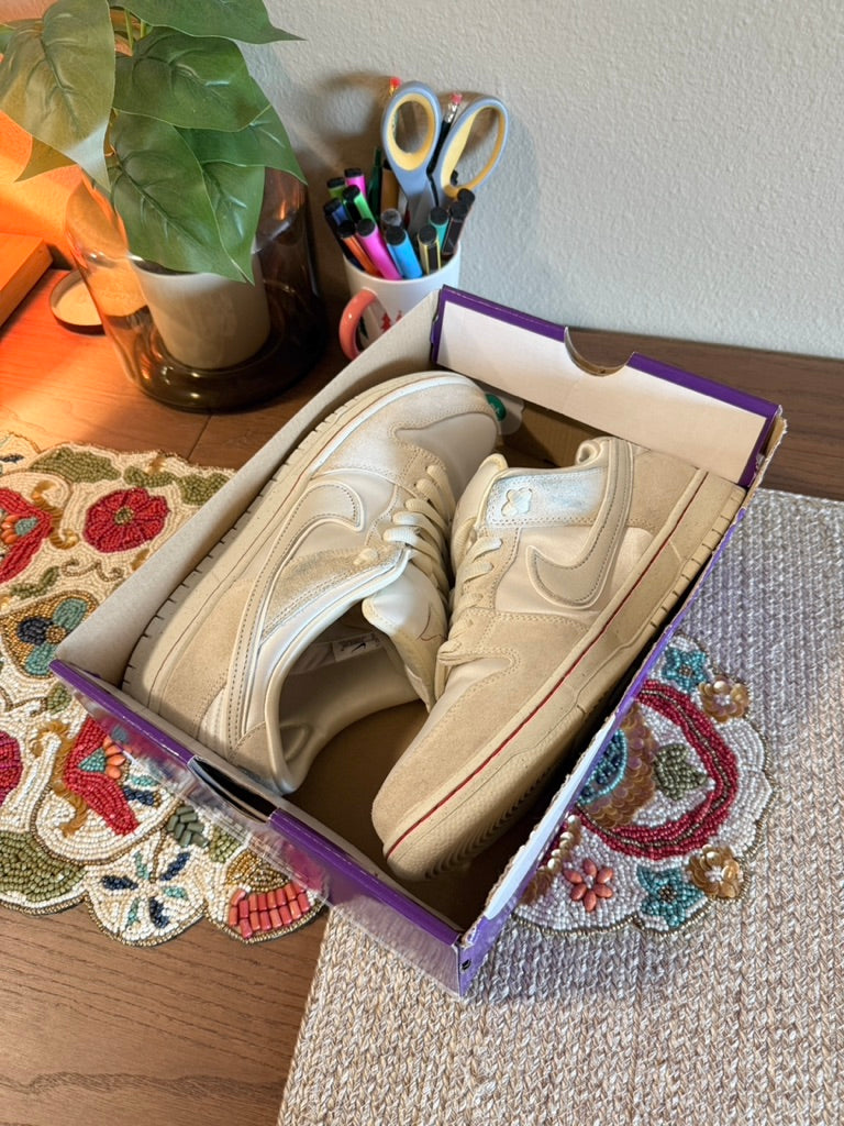 Nike SB Dunk Low City of Love Size 11 USED