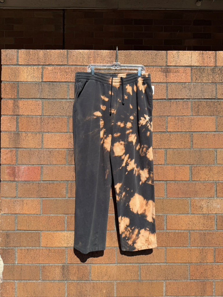 Nike Hand Dyed Relaxed Fit Sweatpants Size L