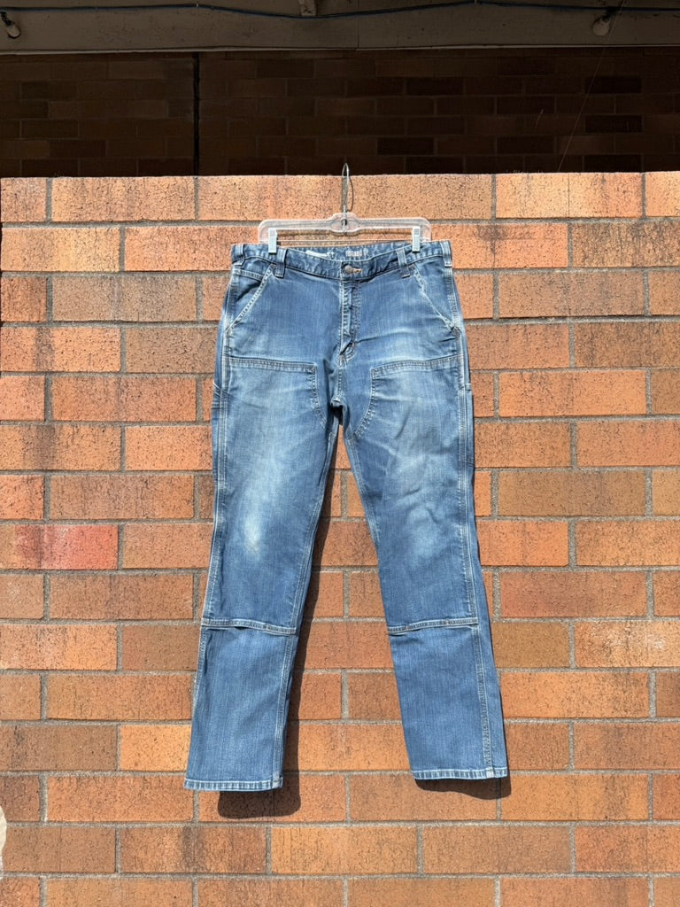 Carhartt Relaxed Fit Medium Wash Denim Double Knees Sz 36x32