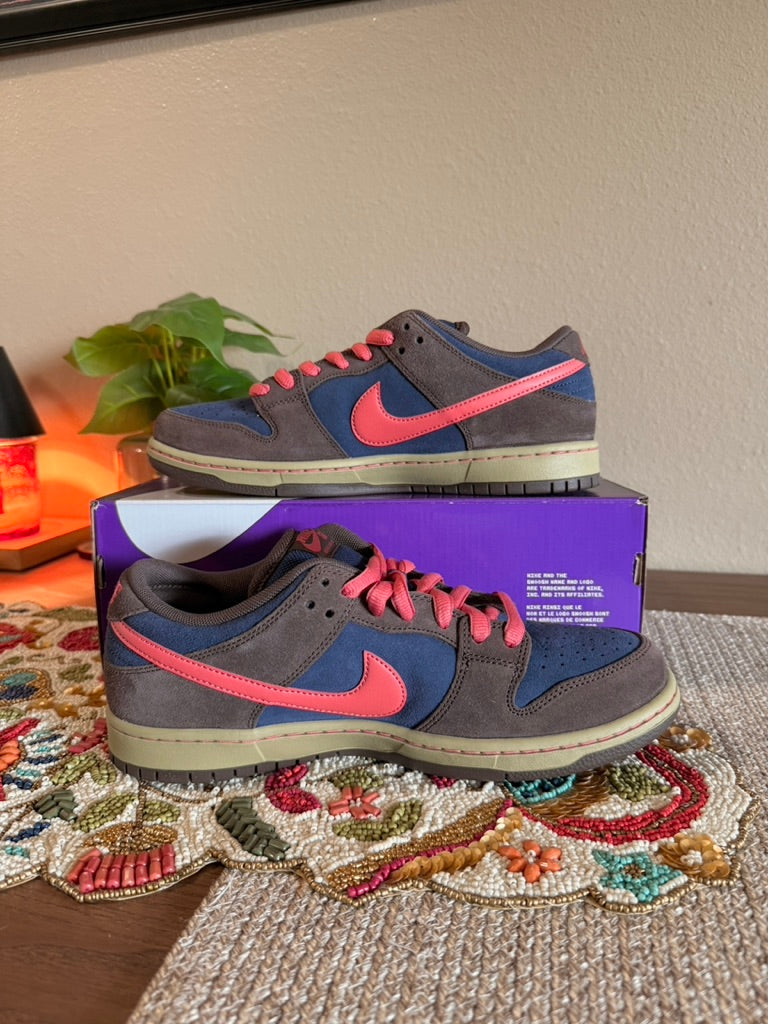 Nike SB Dunk Low Baroque Brown Adobe Size 10