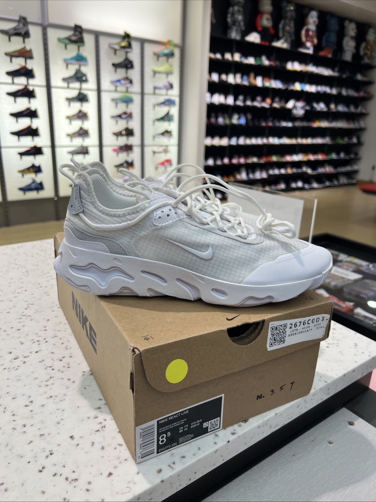 Nike React Live White Pure Platinum Sz 8.5