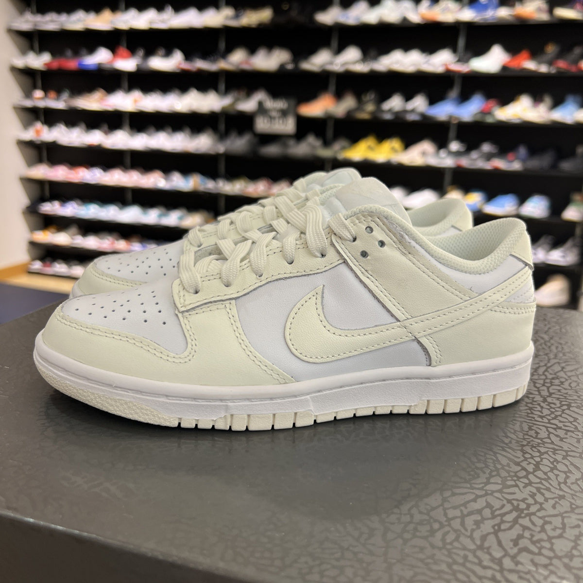 Nike Dunk Low Coconut Milk Women's Sz 6