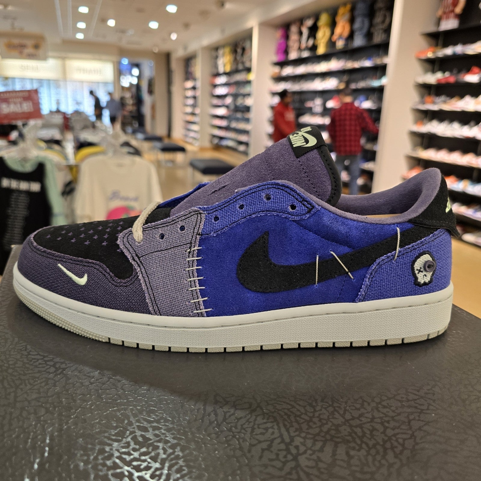 Size 12 - Zion Williamson x Air Jordan 1 Retro OG Low Voodoo Alternate