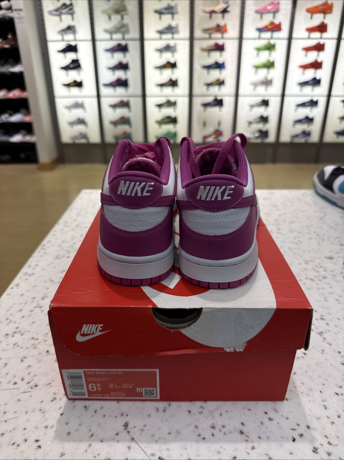 Nike Dunk Low Active Fuchsia (GS) - 6.5Y - Brand New DS OG ALL