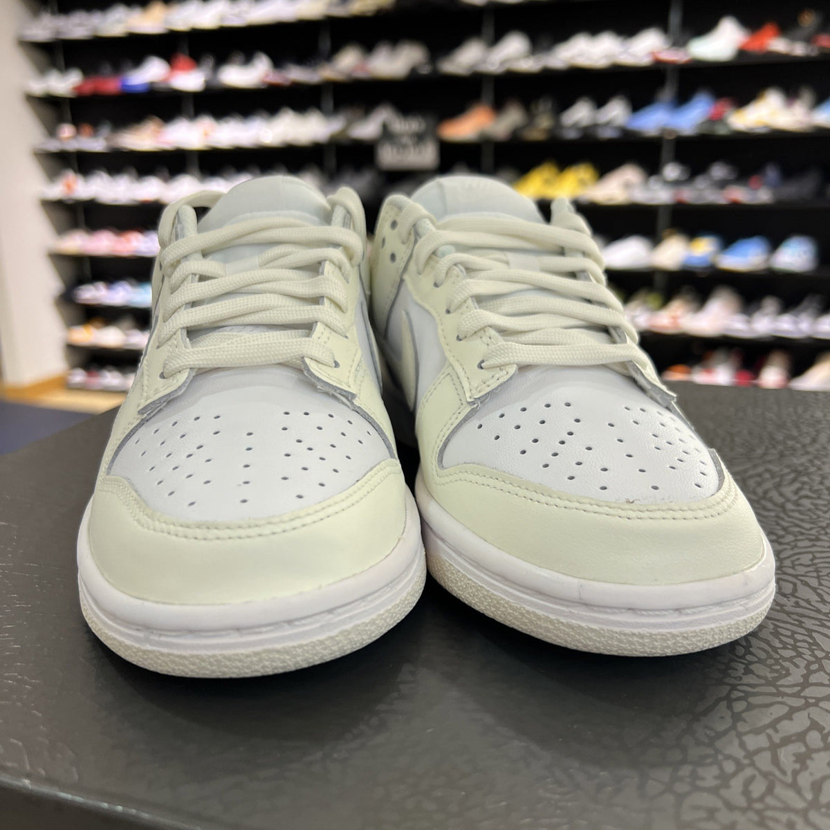 Nike Dunk Low Coconut Milk Women's Sz 5.5