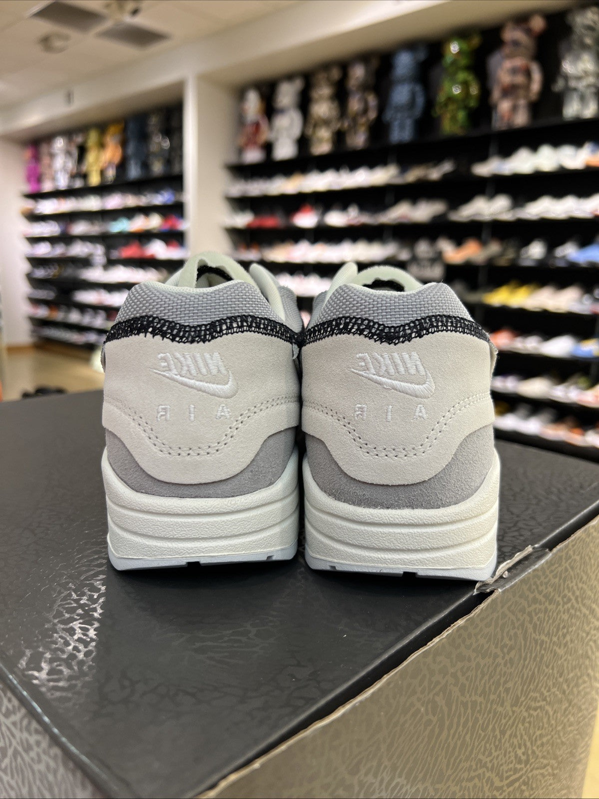 Nike Air Max 1 Inside Out Light Grey Mens Sz 7