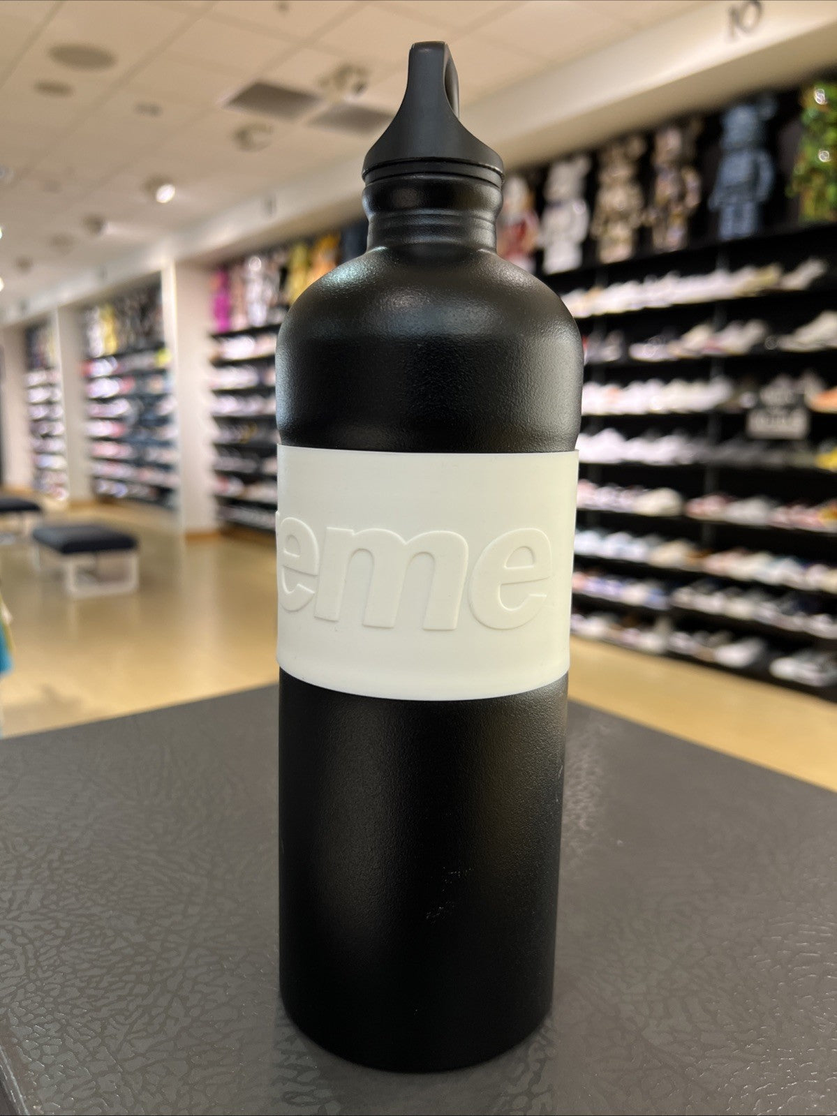 Supreme SIGG Water Bottle Black Grey DEFECT