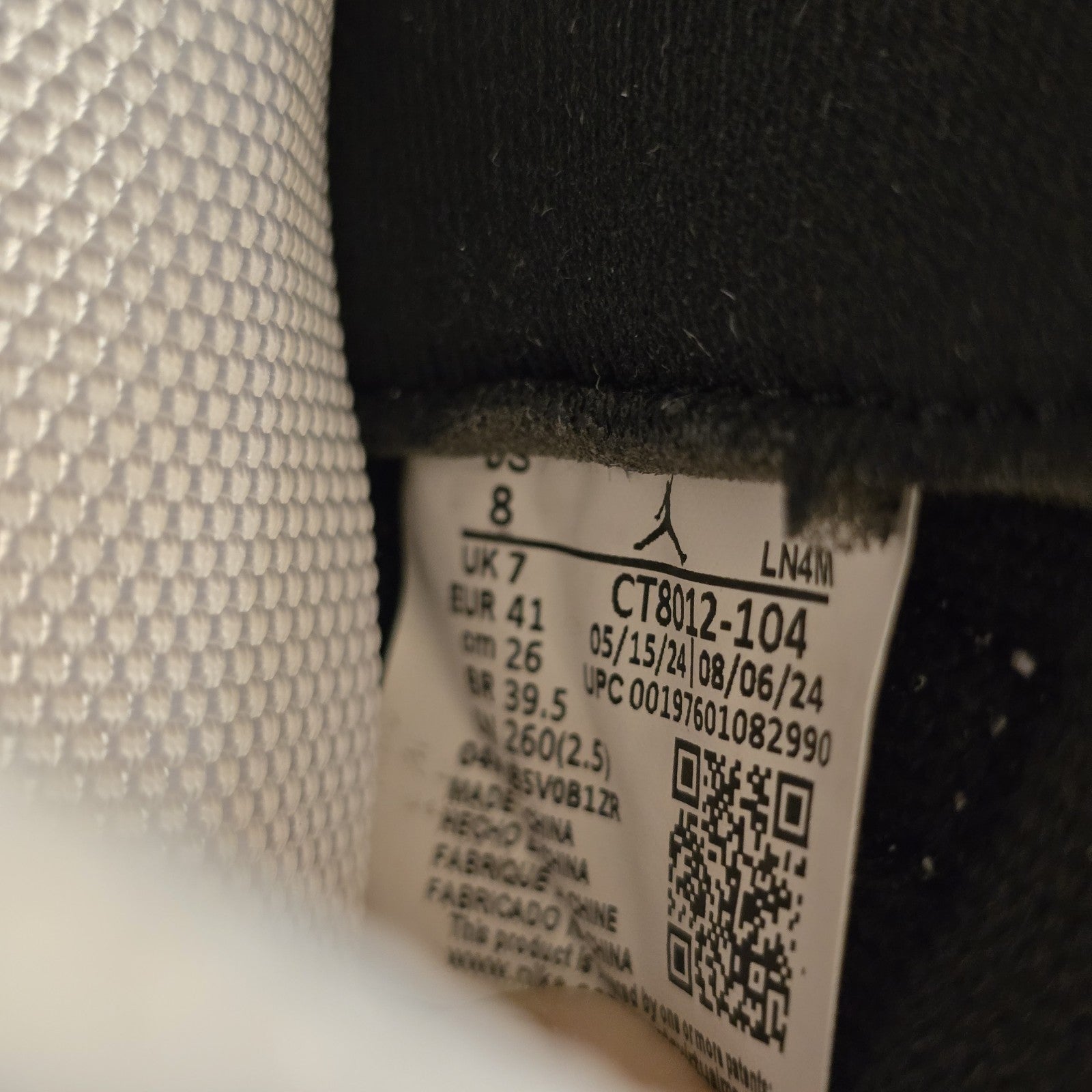 Size 8 - Air Jordan 11 Retro 2024 Legend Blue