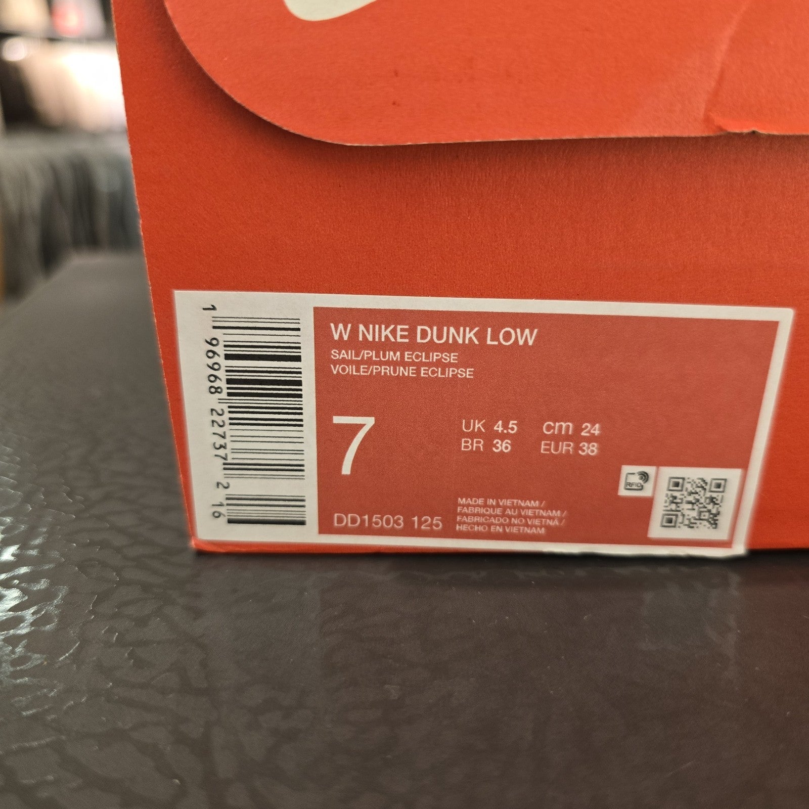 Size 7 - Nike Dunk Low Diffused Taupe Women's 