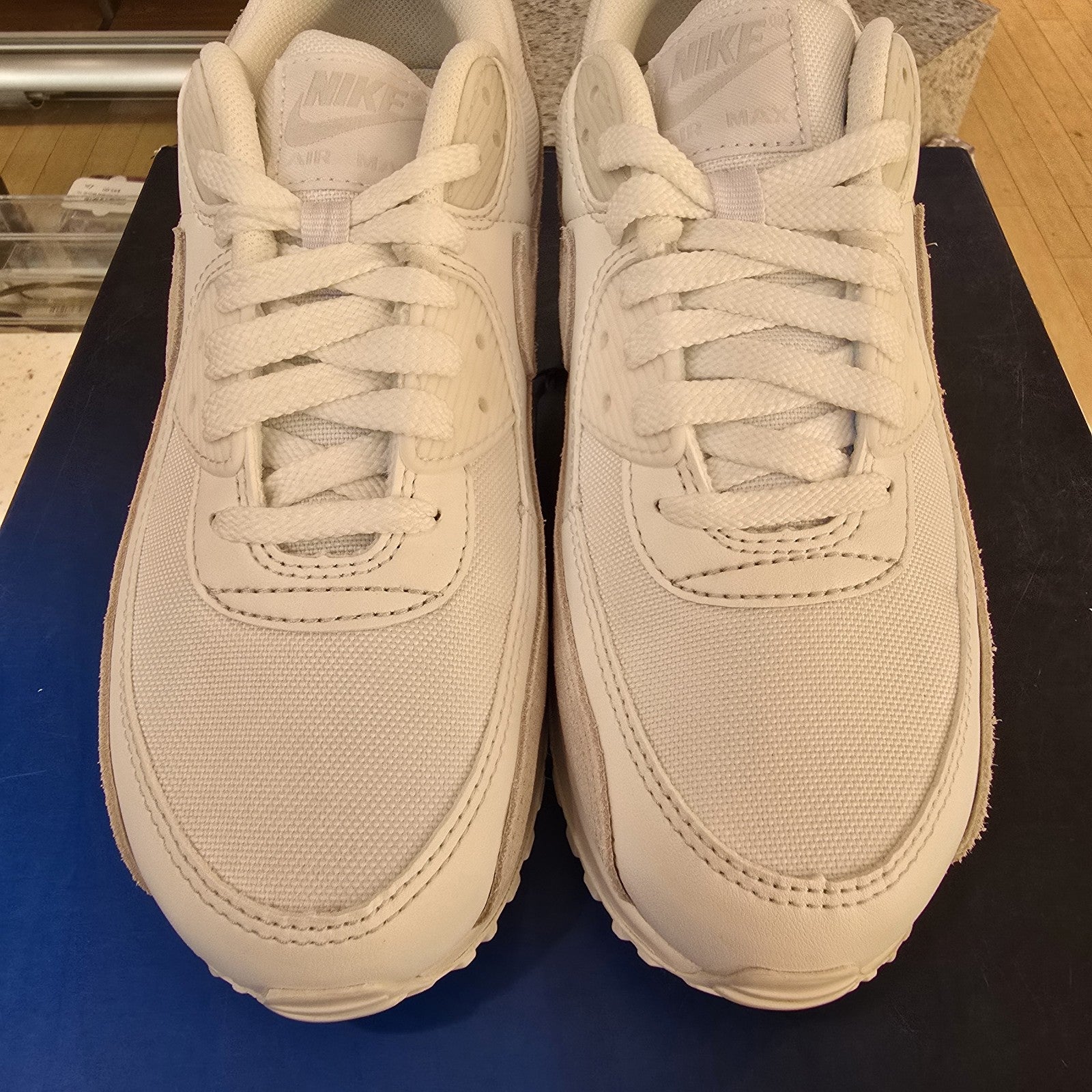 Nike Air Max 90 Summit White Platinum SZ 8.5