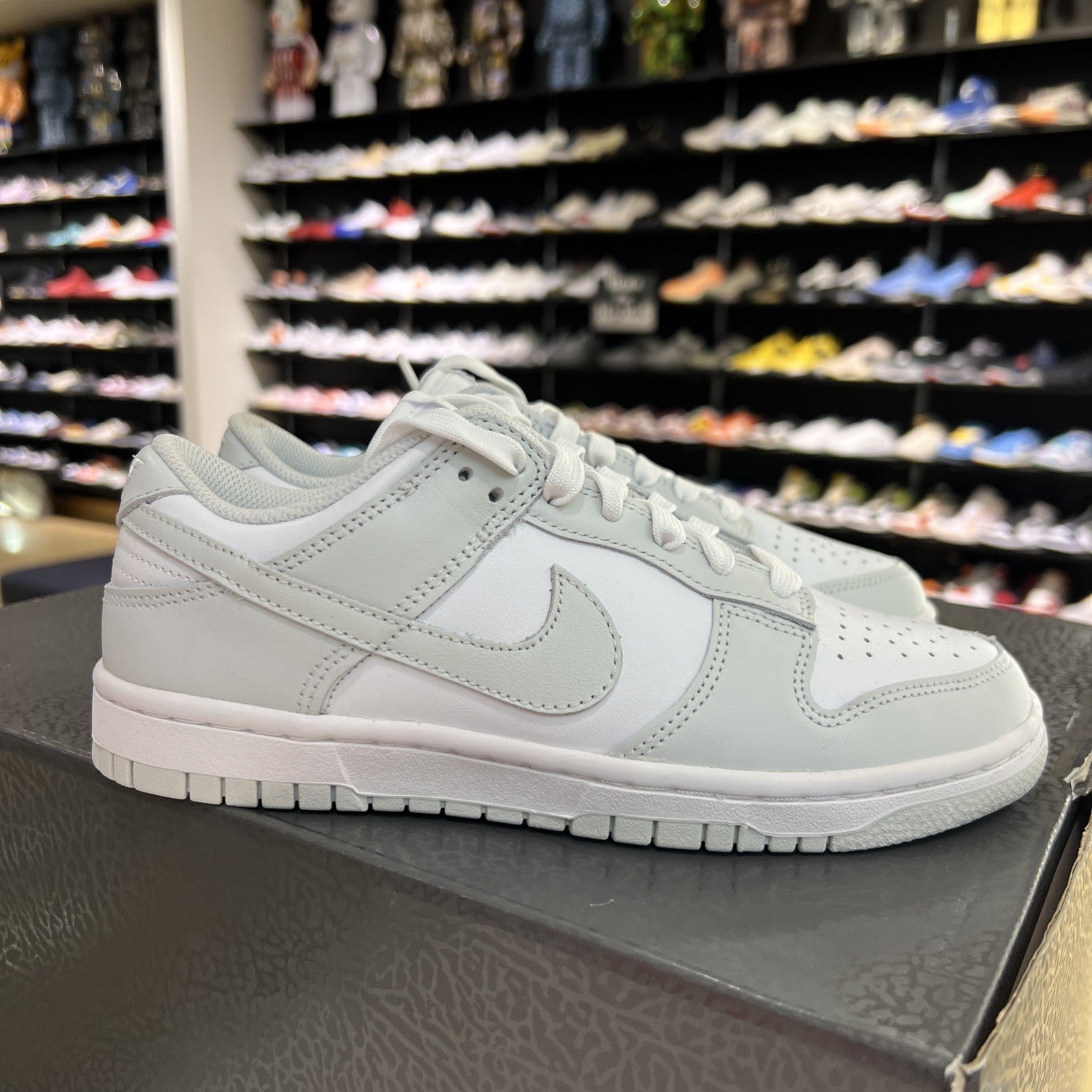 Nike Dunk Low Photon Dust Grey White Women’s Sz 7