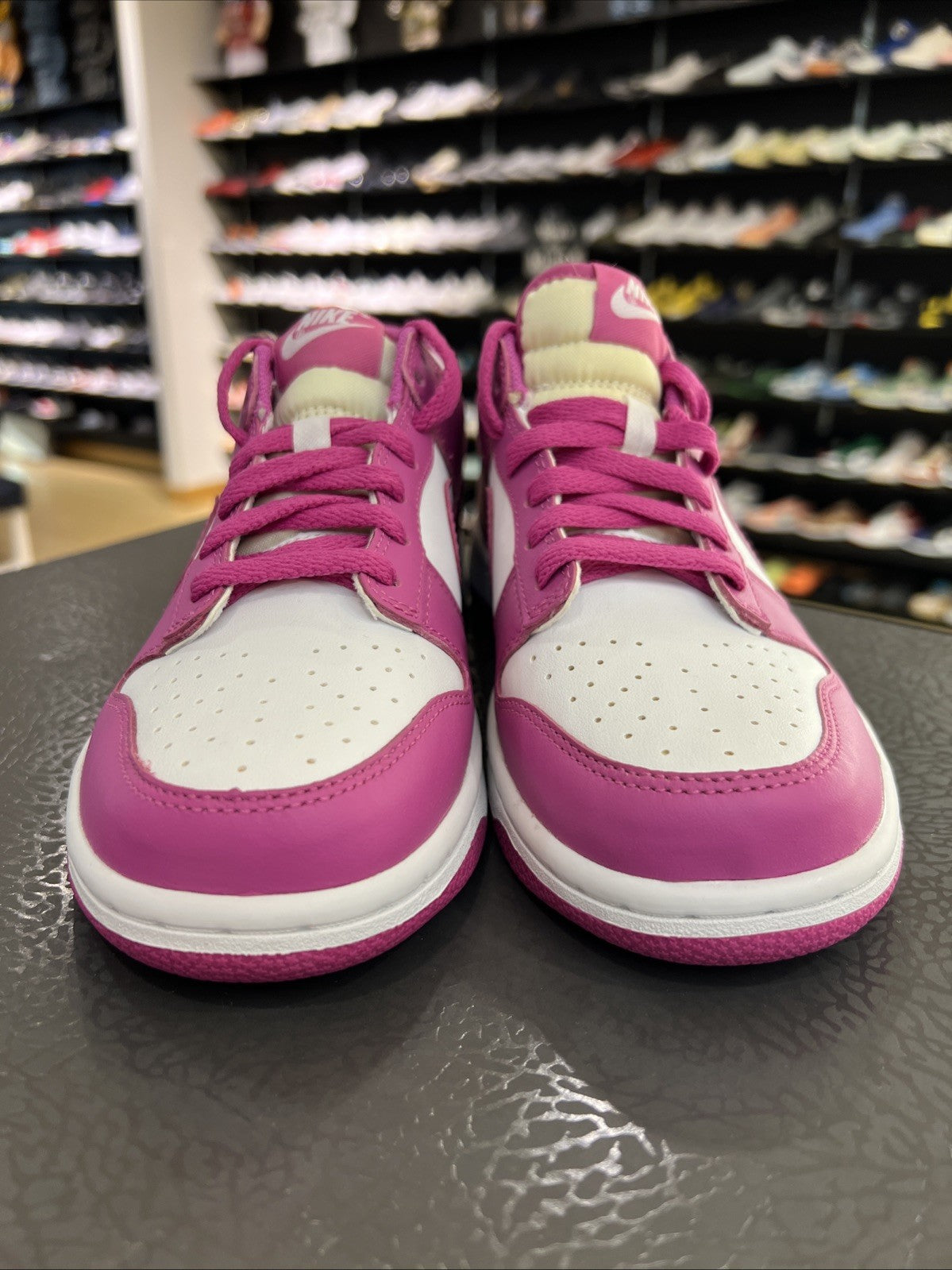 Nike Dunk Low Active Fuchsia GS Sz 6.5Y DEFECT