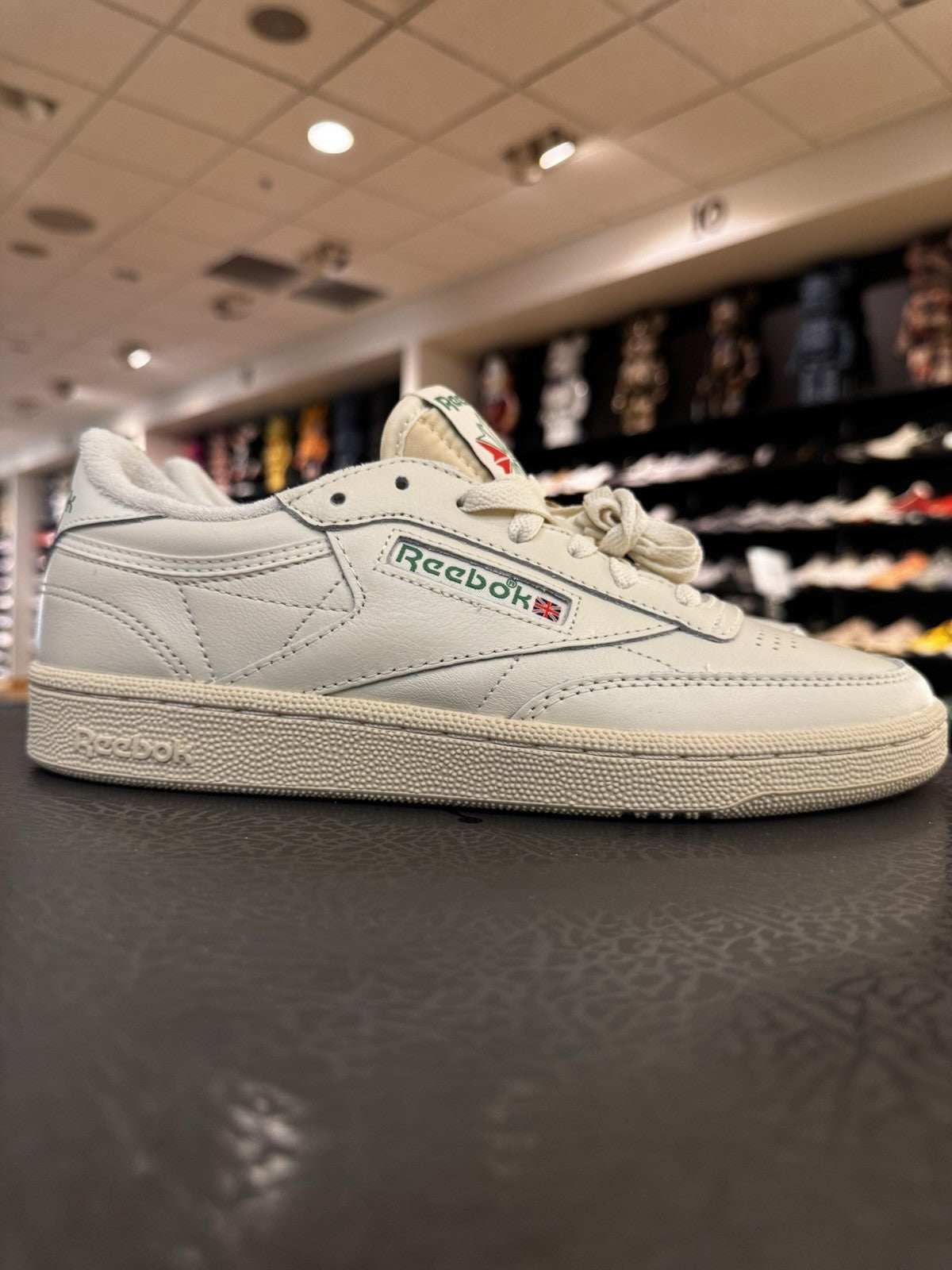 Reebok Club C 85 Vintage Chalk Glen Green Womens Size 8