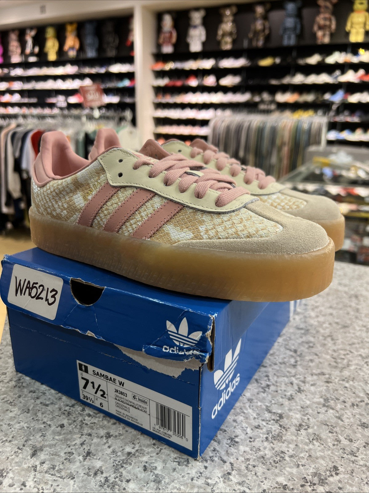 Adidas Sambae 'Snakeskin Cream White Wonder Mauve' Women’s Sz 7.5 DEFECT