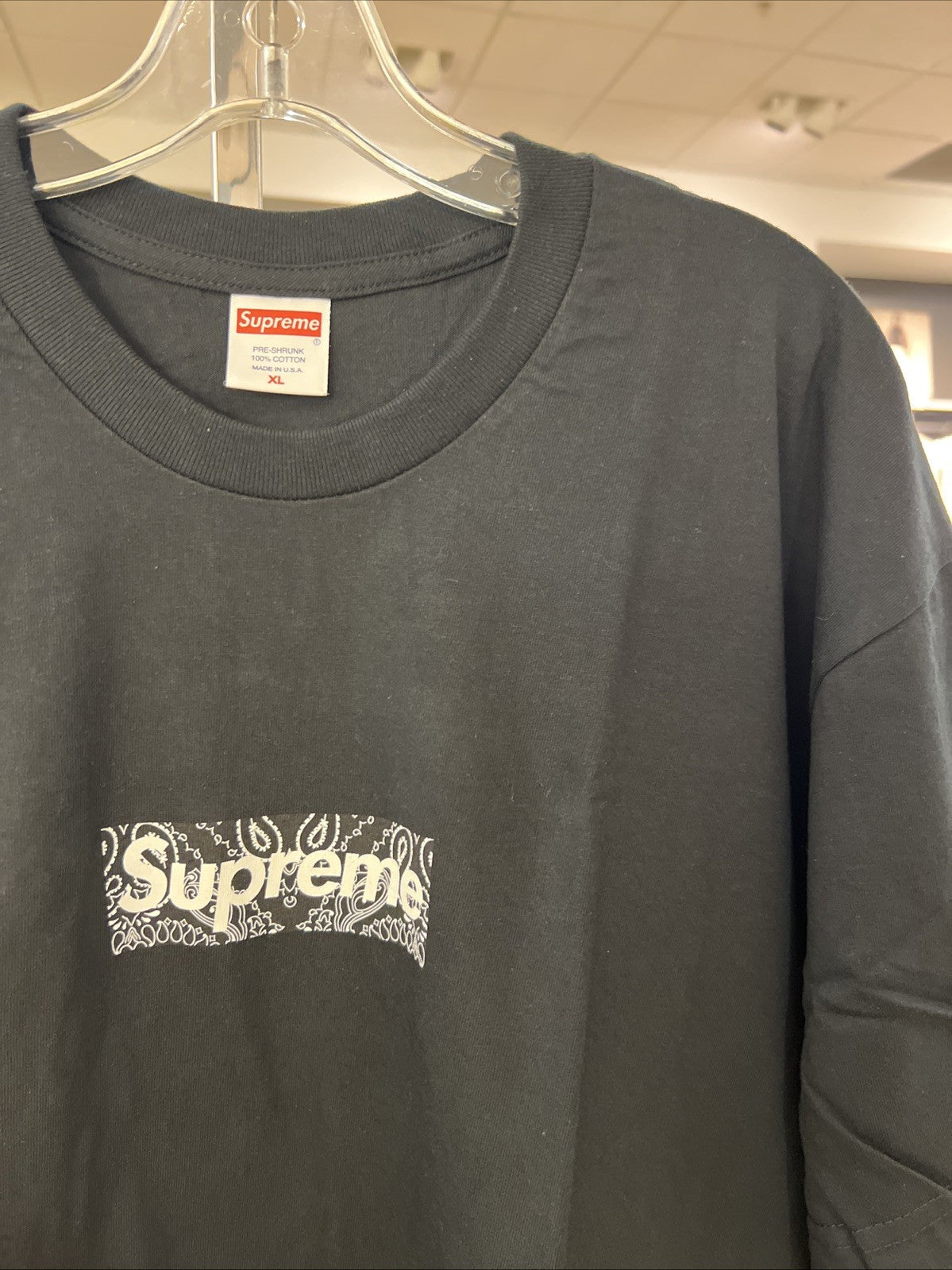 Supreme Bandana Box Logo T-Shirt Sz XL